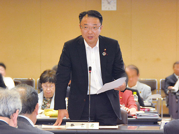 平成30年度 決算特別委員会 総括質疑の報告